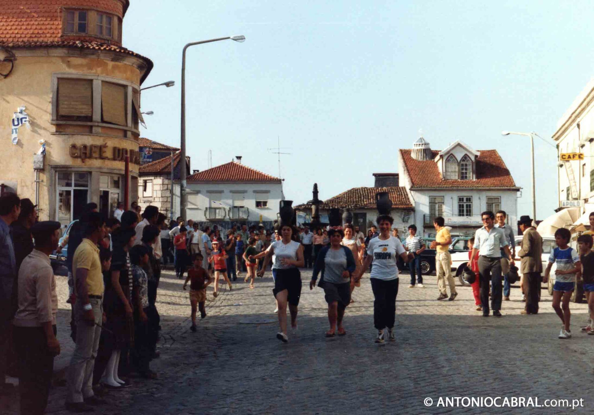 Corrida de cântaros em Alijó (do espólio do autor)